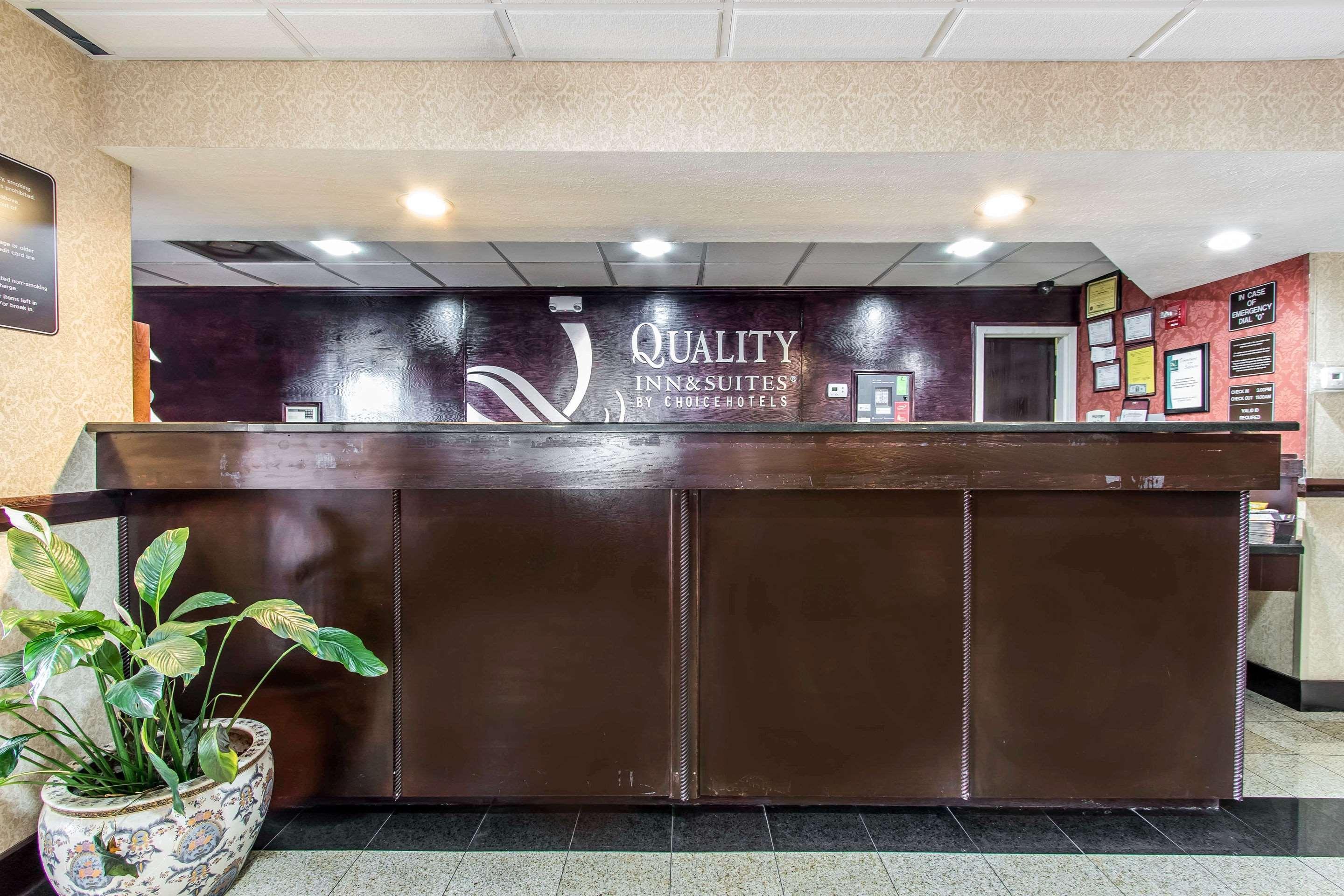 Quality Inn & Suites Memphis East Zewnętrze zdjęcie