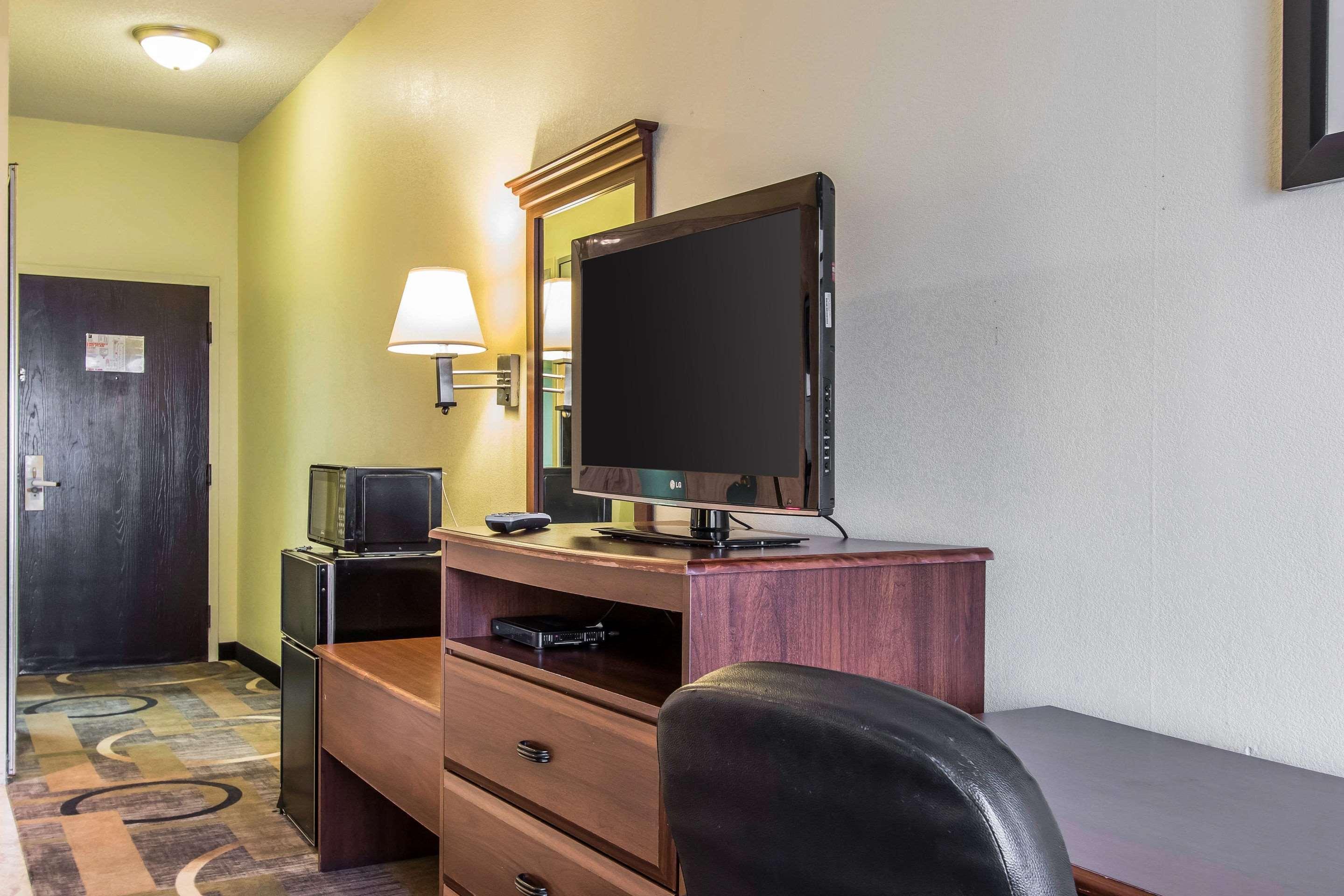Quality Inn & Suites Memphis East Zewnętrze zdjęcie